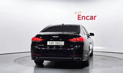 Hyundai Genesis 2015, 196953 км, за 7100000 KRW