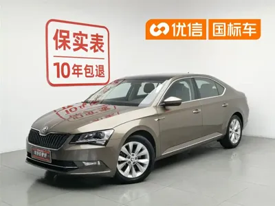 Skoda Superb 2017, 68500 км, за 43800 CNY - фото 1