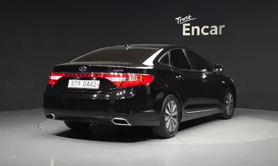 Hyundai Grandeur 2017, 211096 км, за 6000000 KRW