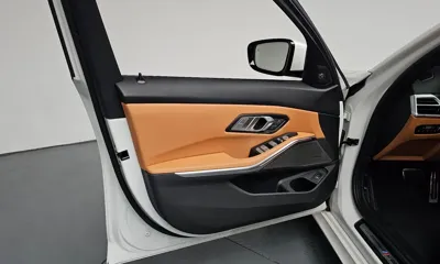 BMW 3-Series 2025, 8836 км, за 50990000 KRW - фото 24