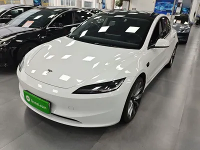 Tesla Model 3 2023, 31300 км, за 197900 CNY - фото 1
