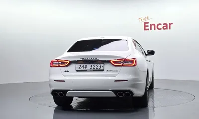Maserati Quattroporte 2018, 16715 км, за 52900000 KRW