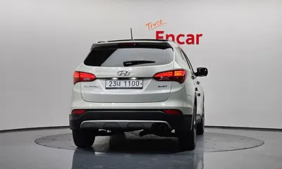 Hyundai Santafe 2013, 123330 км, за 9000000 KRW