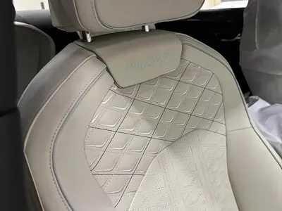 Bentley Flying Spur PHEV 0, 100 км, за 3930000 CNY - фото 8