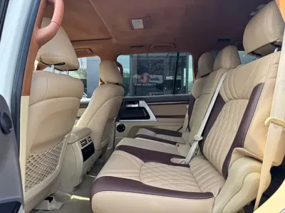 Toyota Land Cruiser 2016, 200000 км, за 488000 CNY - фото 10
