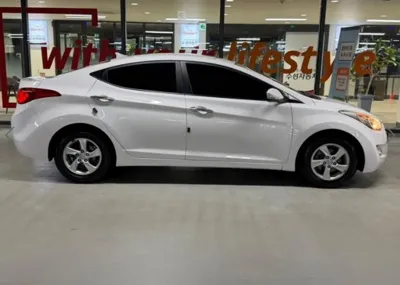 Hyundai Avante 2012, 168438 км, за 3600000 KRW