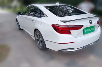 Honda Inspire 2019, 95500 км, за 113974.75 CNY