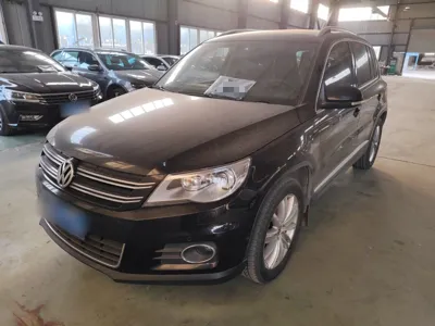 Volkswagen Tiguan · 2012 год