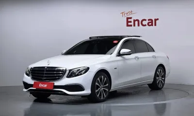 Mercedes-Benz E-Class · 2019 год