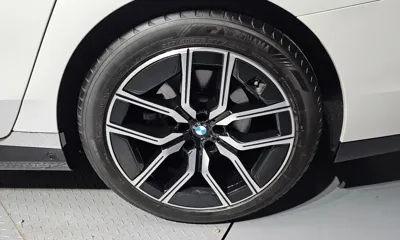 BMW 7-Series 2025, 17381 км, за 113000000 KRW - фото 21
