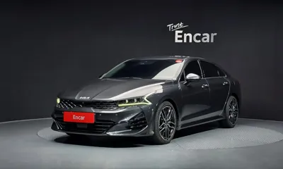 Kia K5 · 2023 год