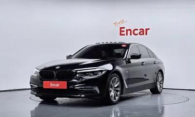 BMW 5-Series · 2018 год