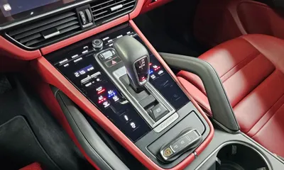 Porsche Cayenne 2023, 24676 км, за 103900000 KRW - фото 9