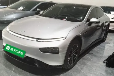 Xpeng P7 · 2022 год