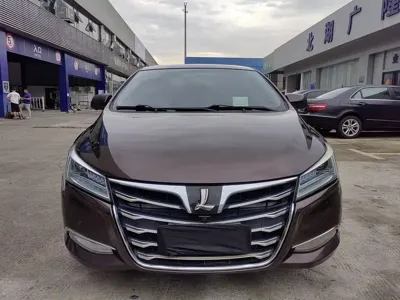 Luxgen Luxgen 5 2016, 132000 км, за 9800 CNY