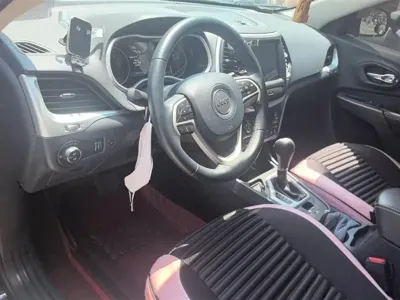Jeep Cherokee 2021, 30099 км, за 56000 CNY - фото 12