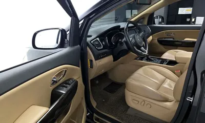 Kia Canival 2017, 185119 км, за 9900000 KRW - фото 10