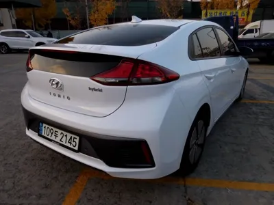 Hyundai Ioniq 2020, 328055 км, за 8790000 KRW - фото 5