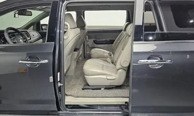 Kia Canival 2019, 122651 км, за 15000000 KRW - фото 11