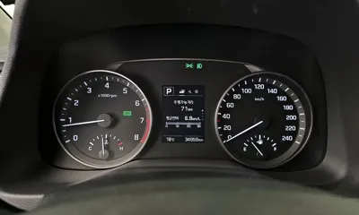 Hyundai Avante 2017, 34959 км, за 12300000 KRW - фото 8