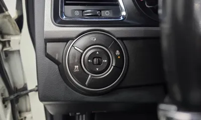 KG_Mobility_Ssangyong KORANDO 2017, 127852 км, за 10900000 KRW - фото 19