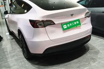 Tesla Model Y 2023, 70000 км, за 183131.11 CNY