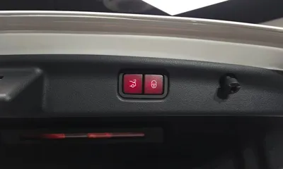 Mercedes-Benz C-Class 2023, 29230 км, за 41500000 KRW - фото 20