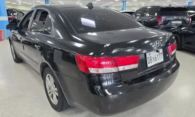 Hyundai Sonata 2005, 89832 км, за 2500000 KRW - фото 2