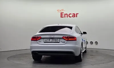 Audi A5 2015, 118187 км, за 10200000 KRW