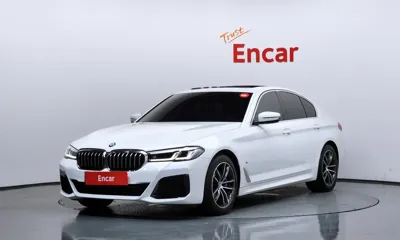 BMW 5-Series · 2023 год