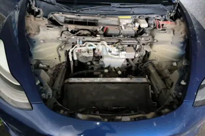 Tesla Model 3 2019, 101300 км, за 144742.36 CNY - фото 30