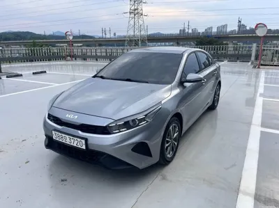 Kia K3 · 2022 год