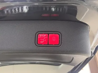 Mercedes-Benz GLS 2016, 61000 км, за 298000 CNY - фото 28