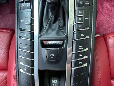 Porsche Macan 2017, 90000 км, за 132800 CNY - фото 20