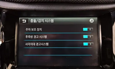 ChevroletGMDaewoo Trax 2019, 61670 км, за 7500000 KRW - фото 16