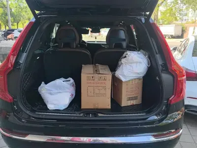 Volvo XC90 2025, 35000 км, за 306000 CNY