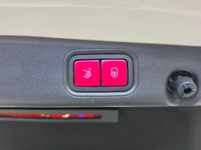 Mercedes-Benz E-Class 2022, 25000 км, за 10000 KRW - фото 20