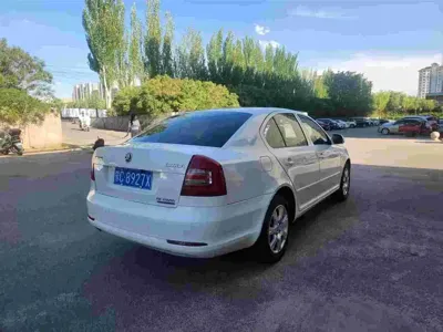 Skoda Octavia 2016, 122000 км, за 25800 CNY - фото 10