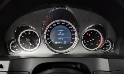 Mercedes-Benz E-Class 2011, 128202 км, за 8300000 KRW - фото 8