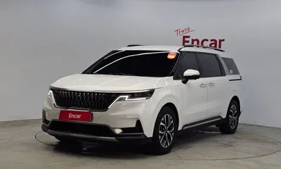Kia Canival · 2023 год