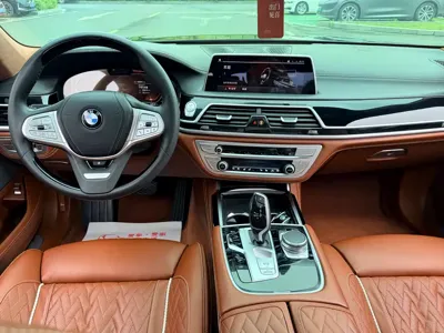 BMW 7 Series 2021, 92000 км, за 388000 CNY - фото 12