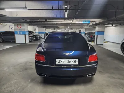 Bentley Flying Spur 2016, 77000 км, за 59990000 KRW