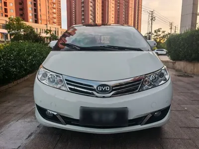BYD M6 2015, 20200 км, за 35800 CNY - фото 8
