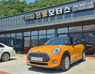 MINI Cooper · 2016 год