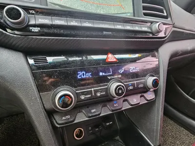 Hyundai Avante 2019, 180000 км, за 6990000 KRW - фото 11