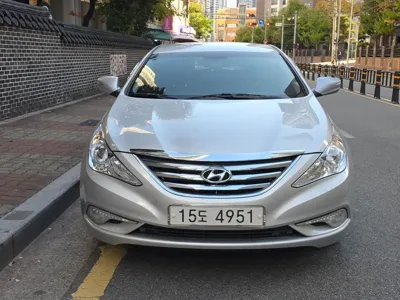 Hyundai Sonata 2013, 140824 км, за 4400000 KRW