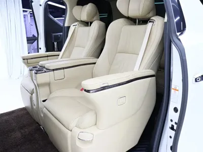 Toyota Alphard 2021, 143700 км, за 458000 CNY - фото 7