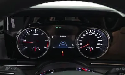 Kia Canival 2023, 58647 км, за 26790000 KRW - фото 8