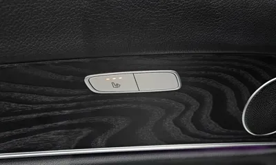 Mercedes-Benz E-Class 2018, 72770 км, за 21900000 KRW - фото 29