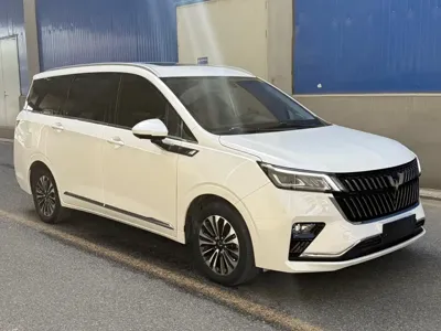 Wuling Jiachen 2022, 32000 км, за 75800 CNY - фото 3